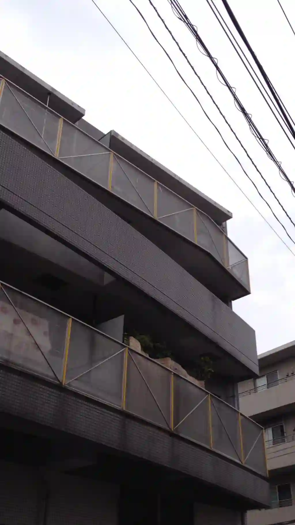 セントラルプラザ向原 外観