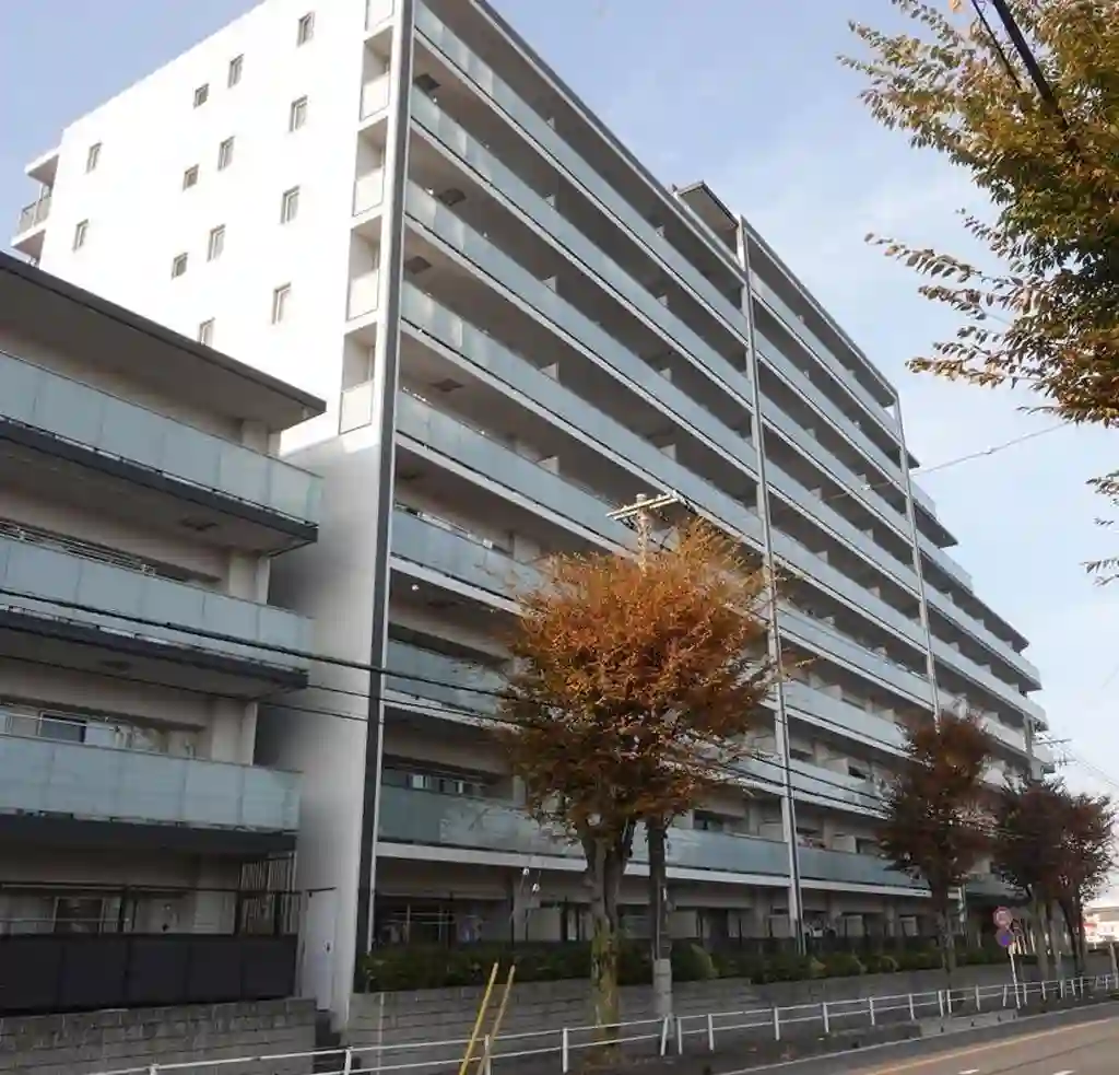 レーベン小手指REVOLVE 外観