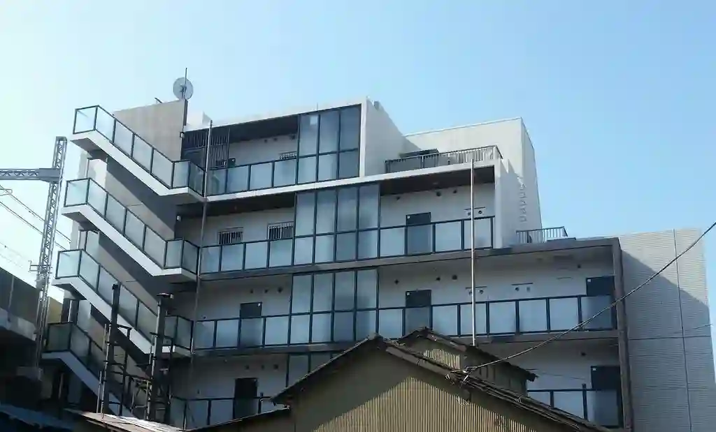 ラ・グランヴィア 外観