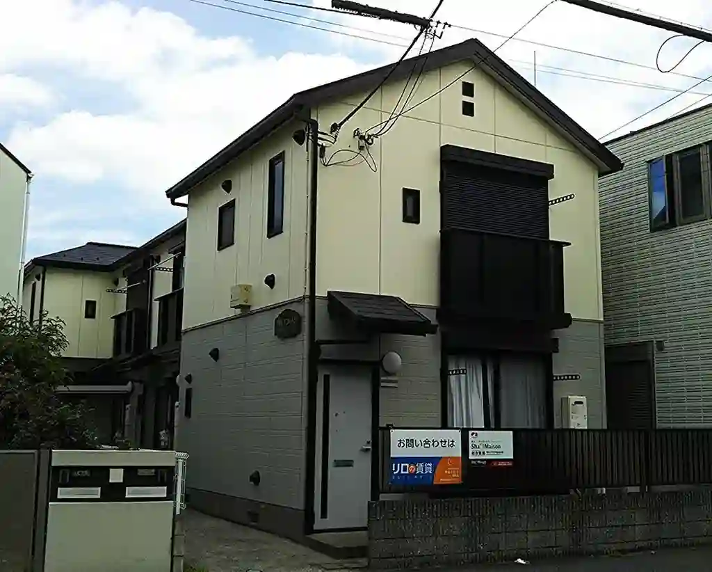 アザレアコートF 外観