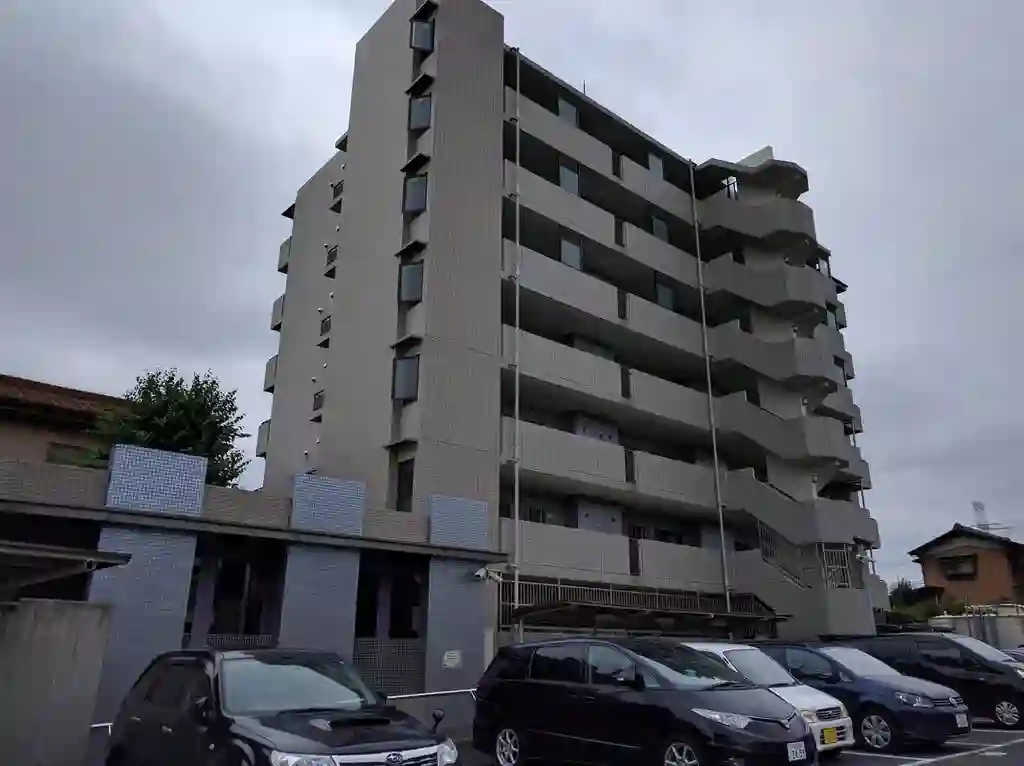 パウロニアヒルズ 外観
