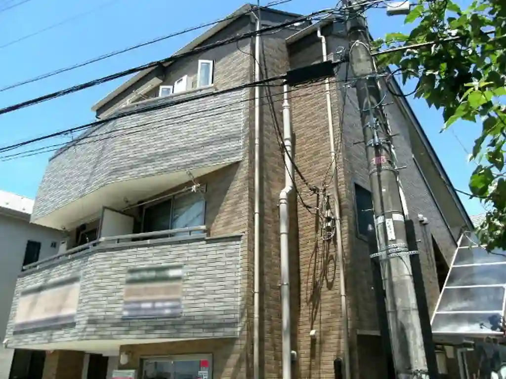 プリマエスポワール島本 外観