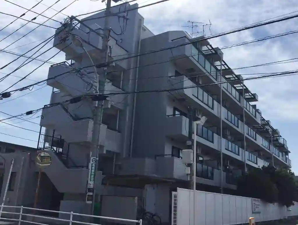 クリオ鶴間参番館 外観