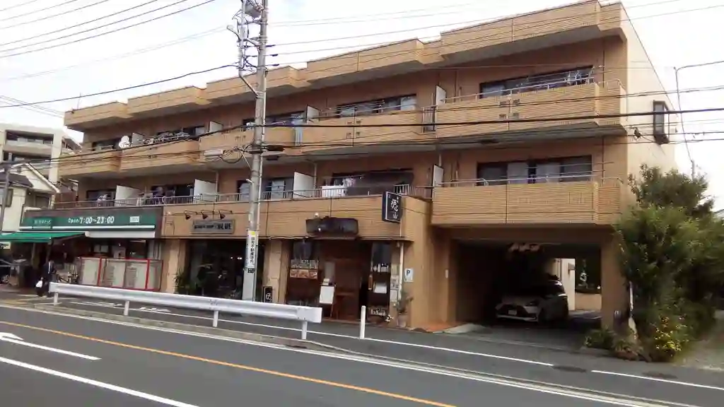 ファミール青葉台 外観