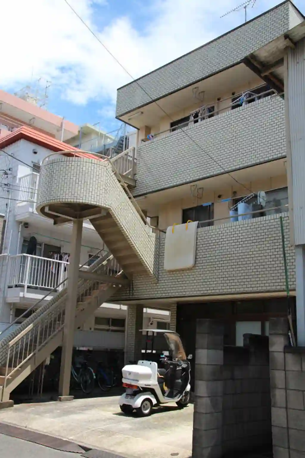 井上ビル 外観