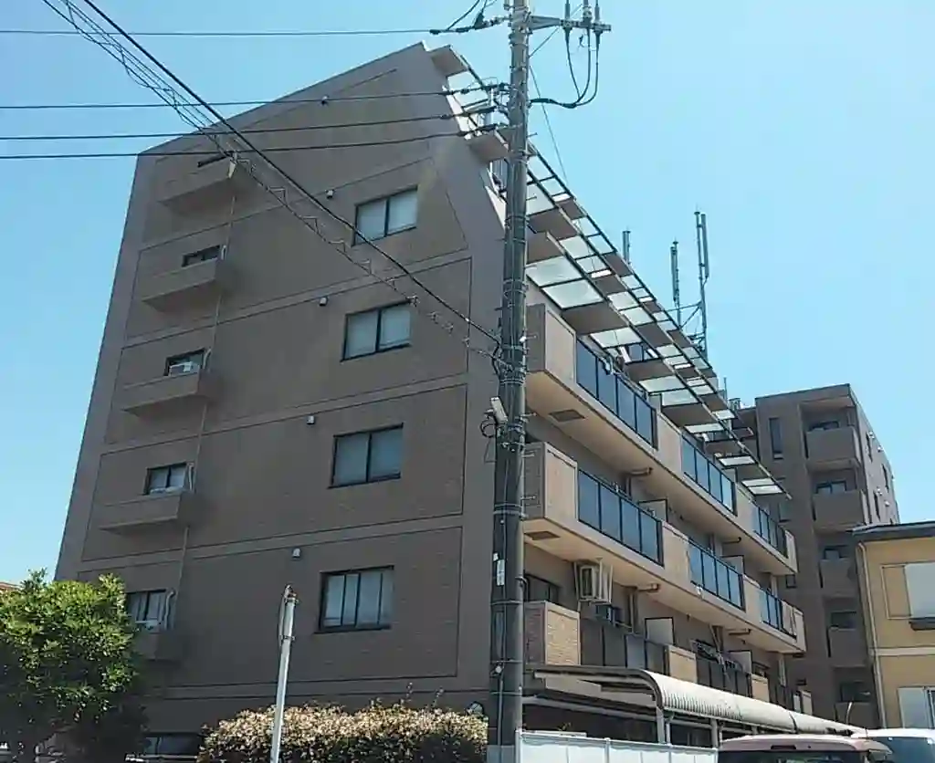 ネオハイツ本厚木 外観