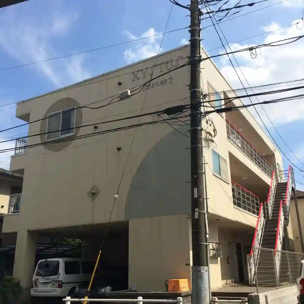 ジスタス 外観