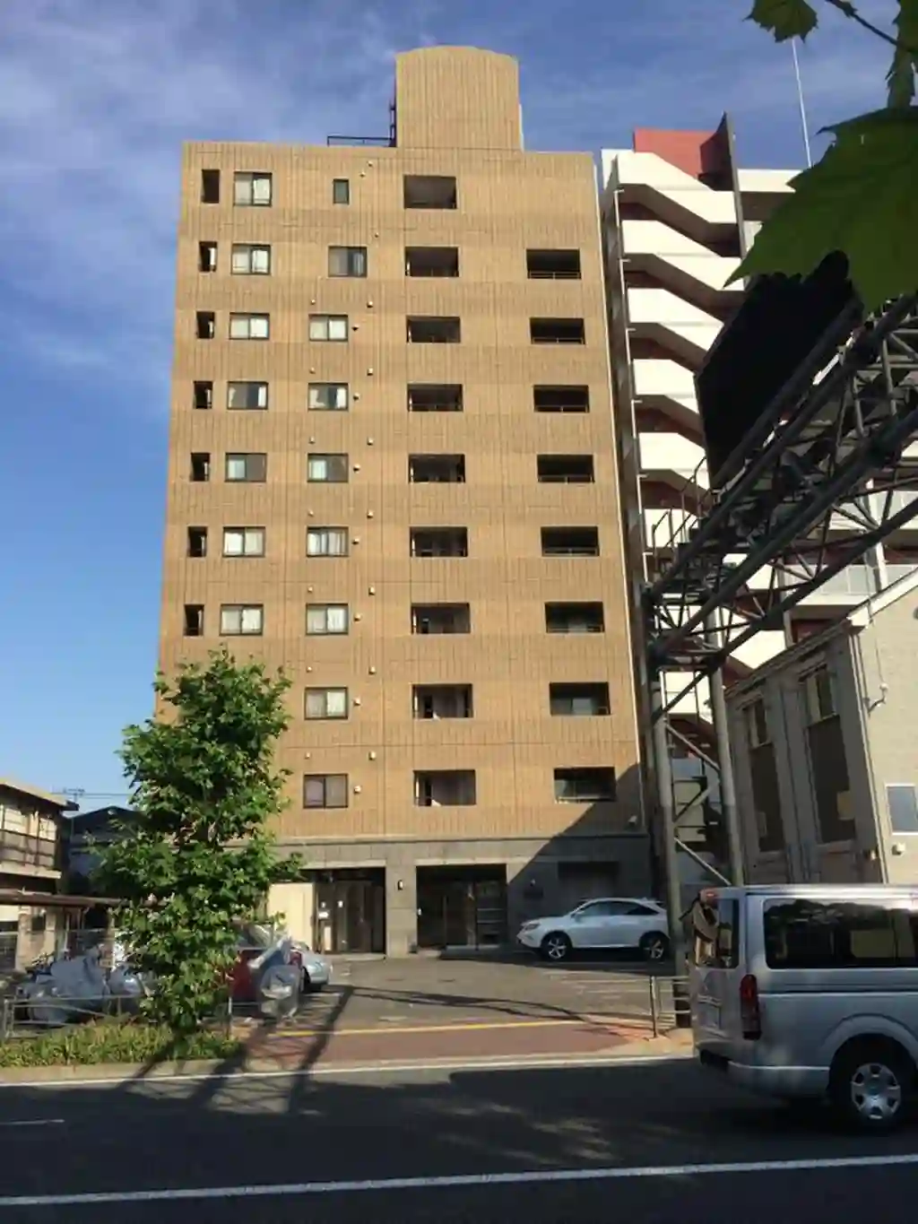 ベルカーサ生麦 外観