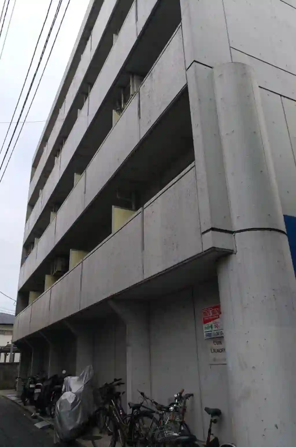 フラットテン 外観