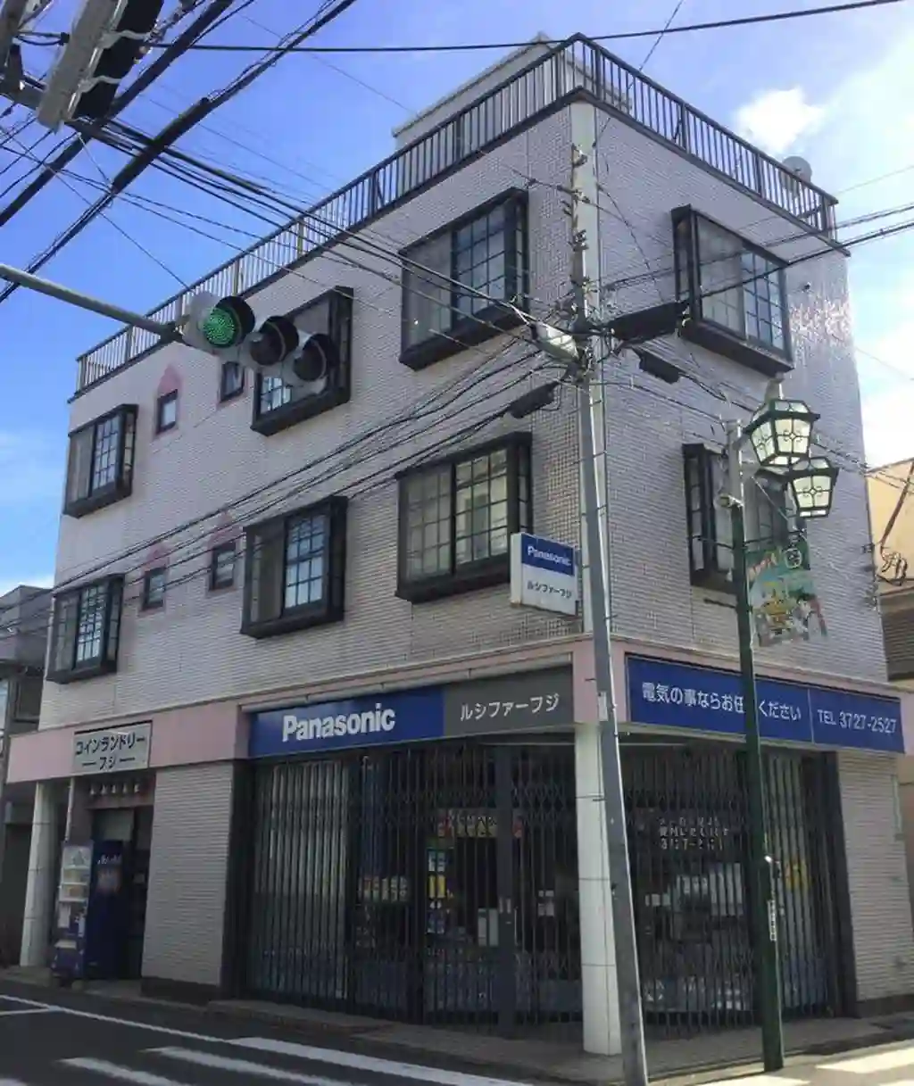 ルシファーフジ 外観