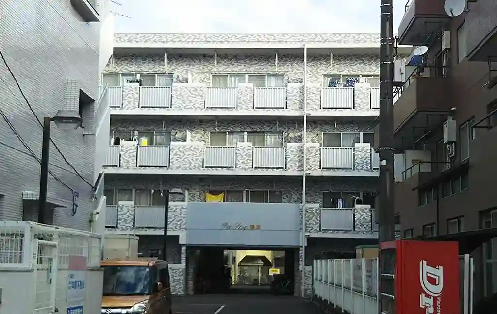 プレステージ鴨居 外観