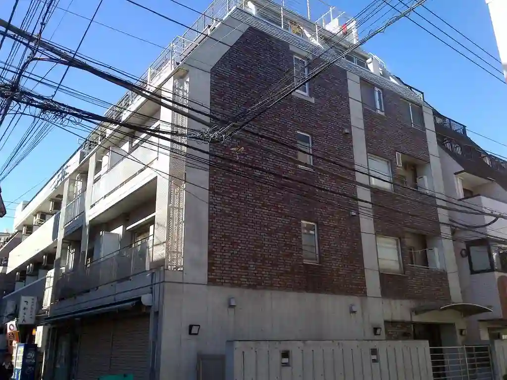エル・クオーレ 外観