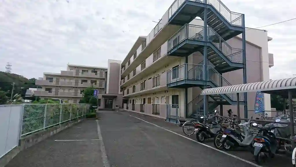 ダンデライアン鵠沼 外観