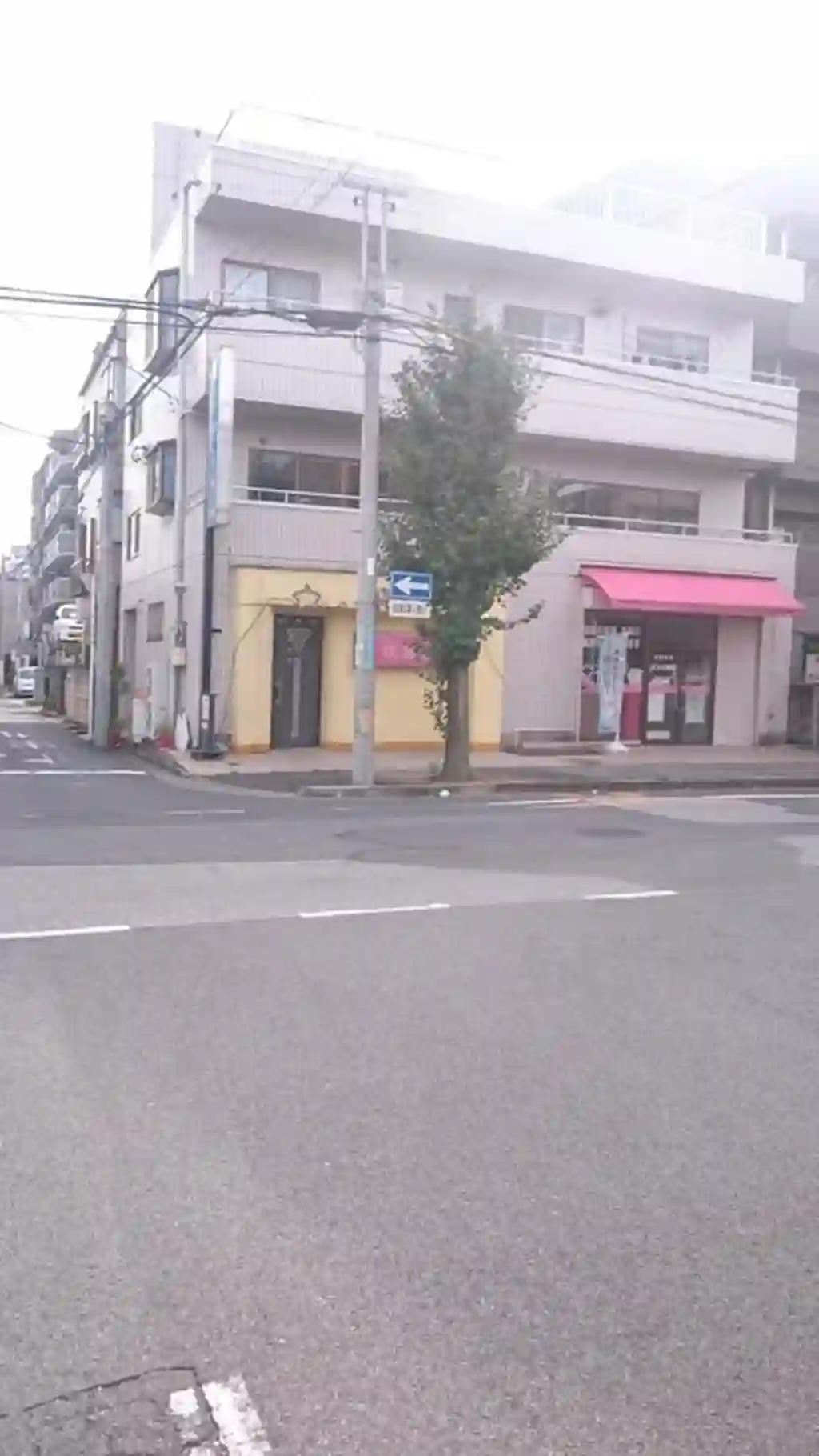 AHビル 外観