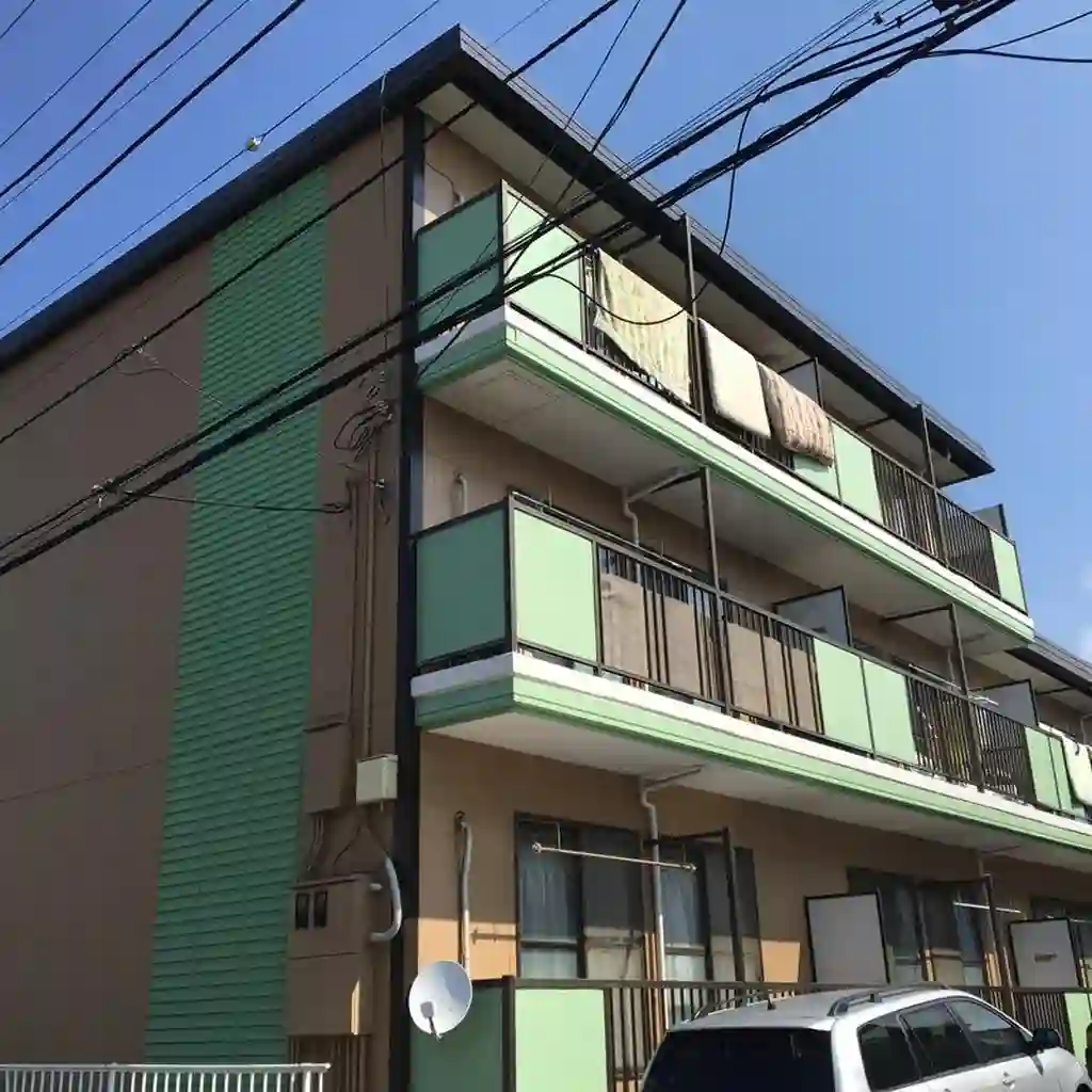 ウェルス本郷 外観