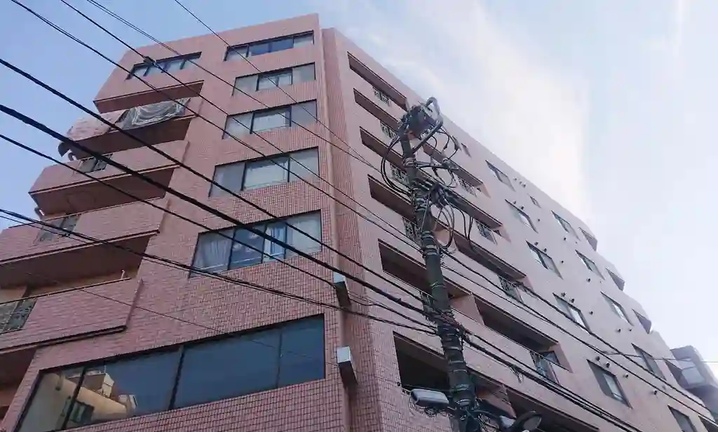 萬平ロイヤルビル 外観