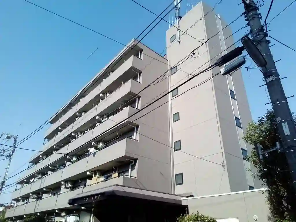 クローネ芦花 外観