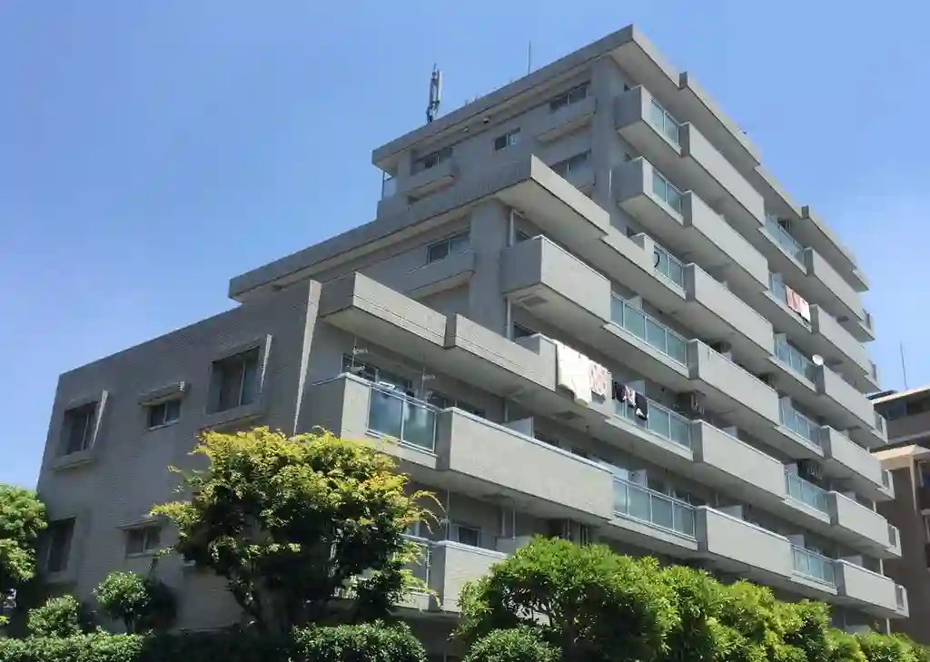 ロイヤルキャステージ恋ヶ窪 外観