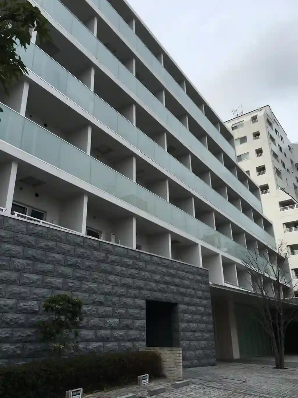 ガーデン東新宿 外観