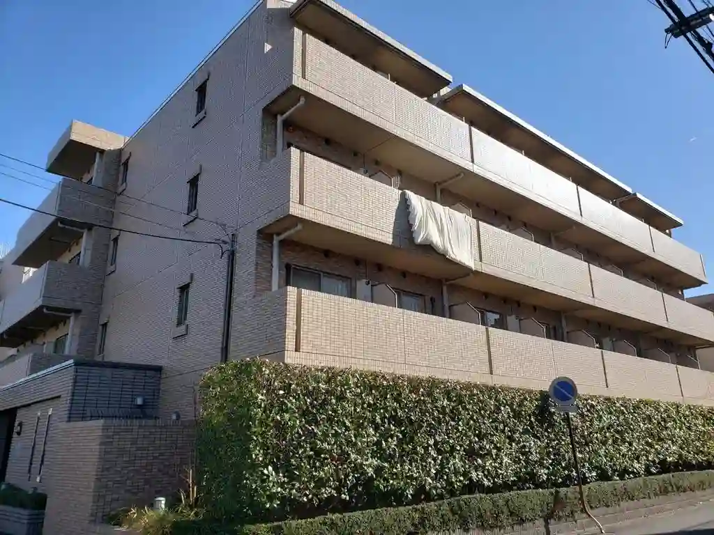 エスタブロ 外観