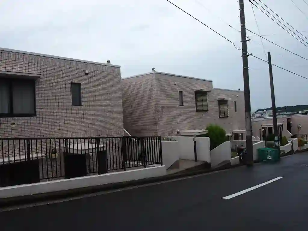 アーバン杉田 外観
