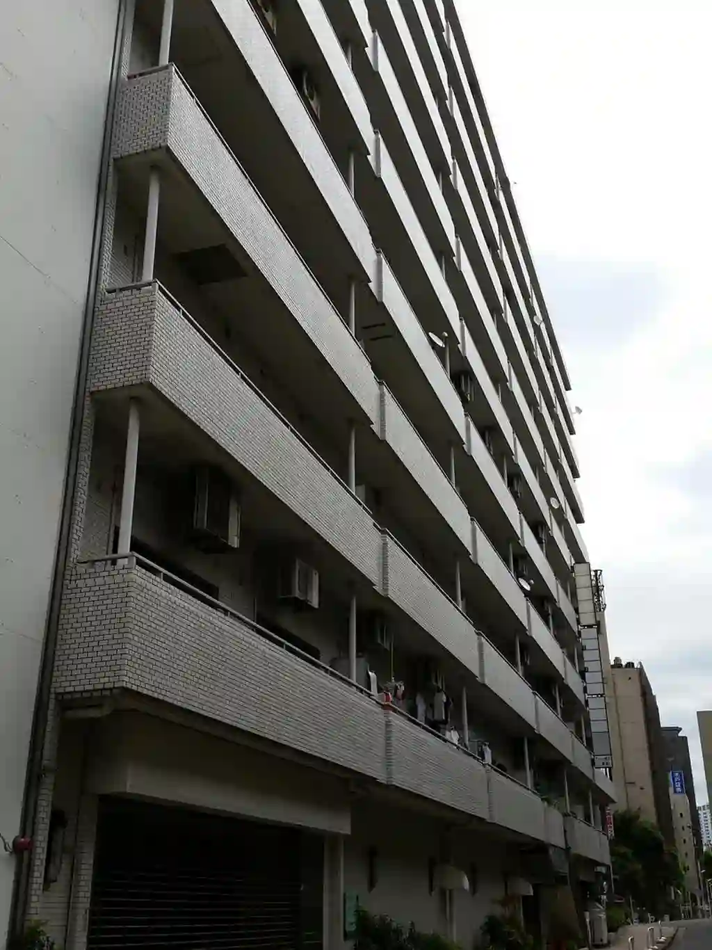 ストーク横浜二番館 外観