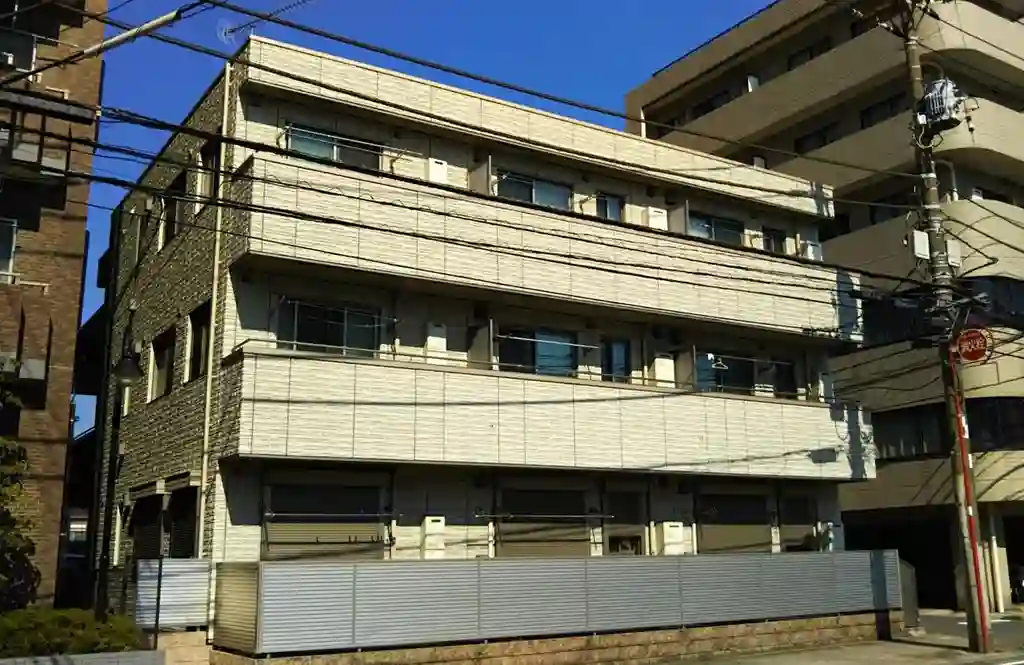 イーストワン 外観