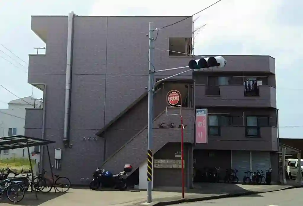 スリーフラット228 外観