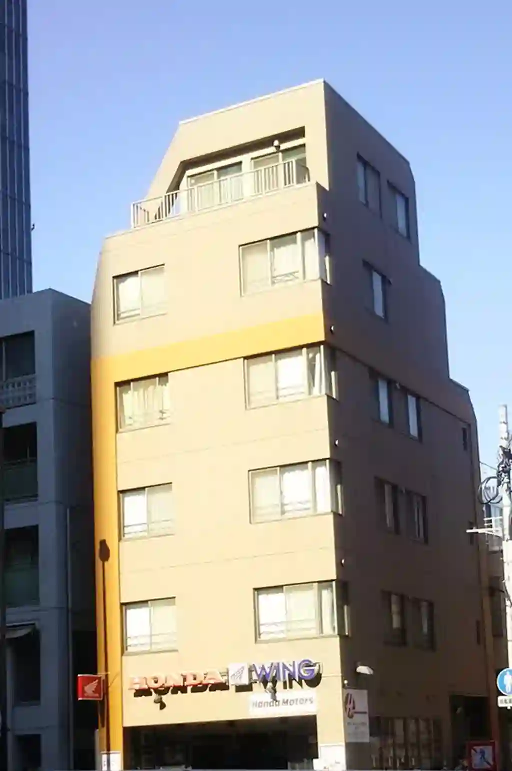 モト・ウィングヒルズ 外観