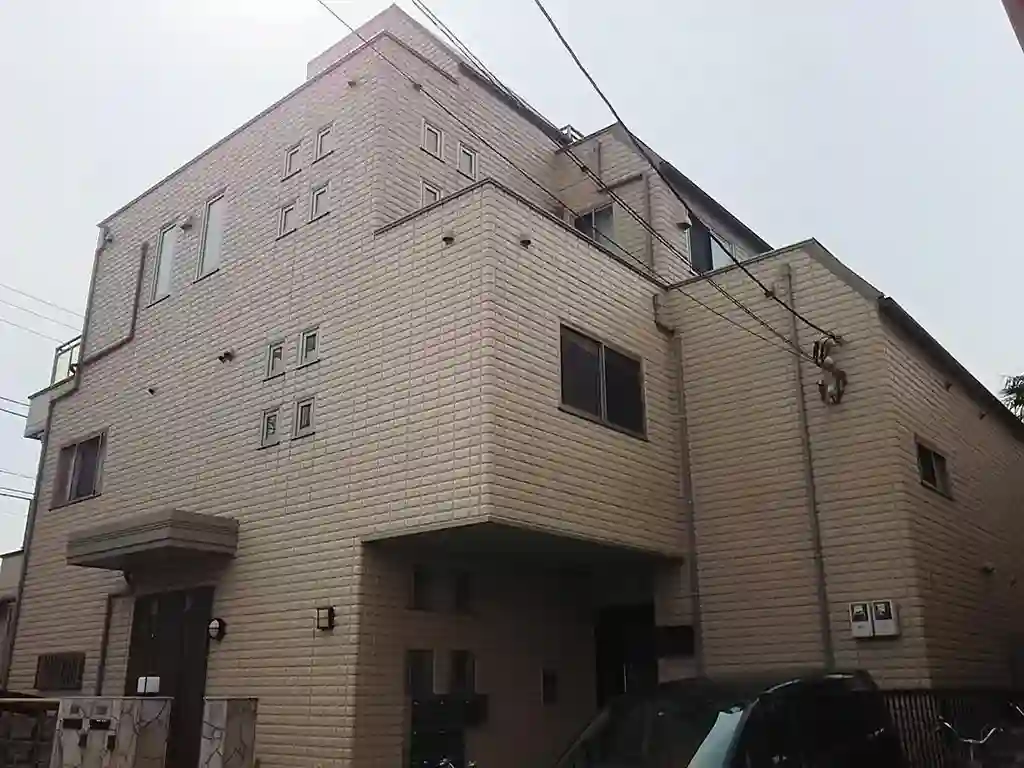 クレアトゥール 外観