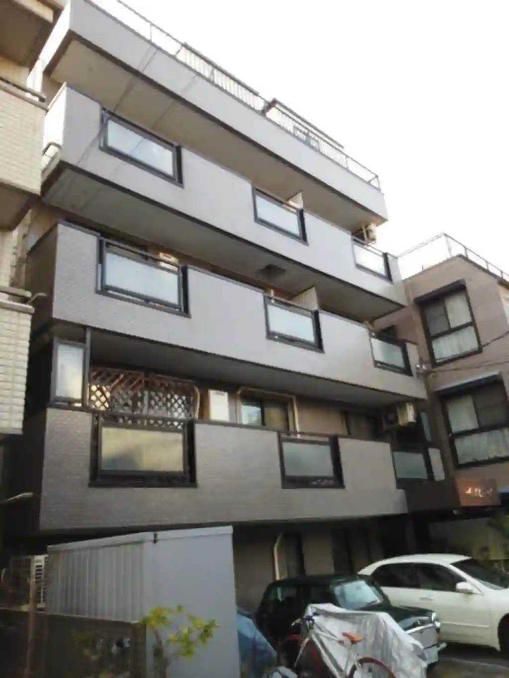 ヒルズE 外観
