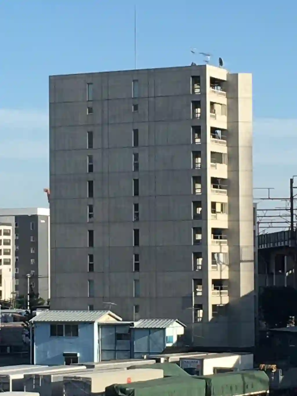 リフージュ・K 外観