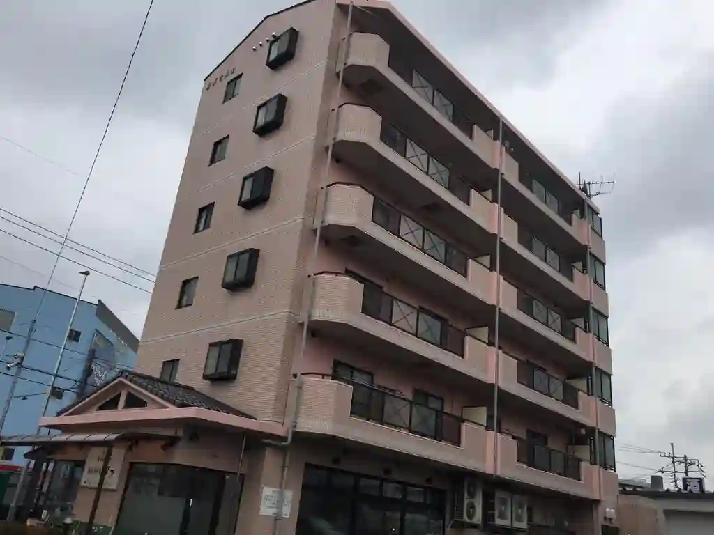 ガイア8 外観