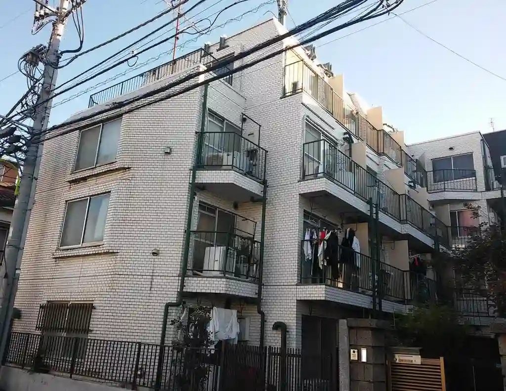 スカイコート明大前 外観