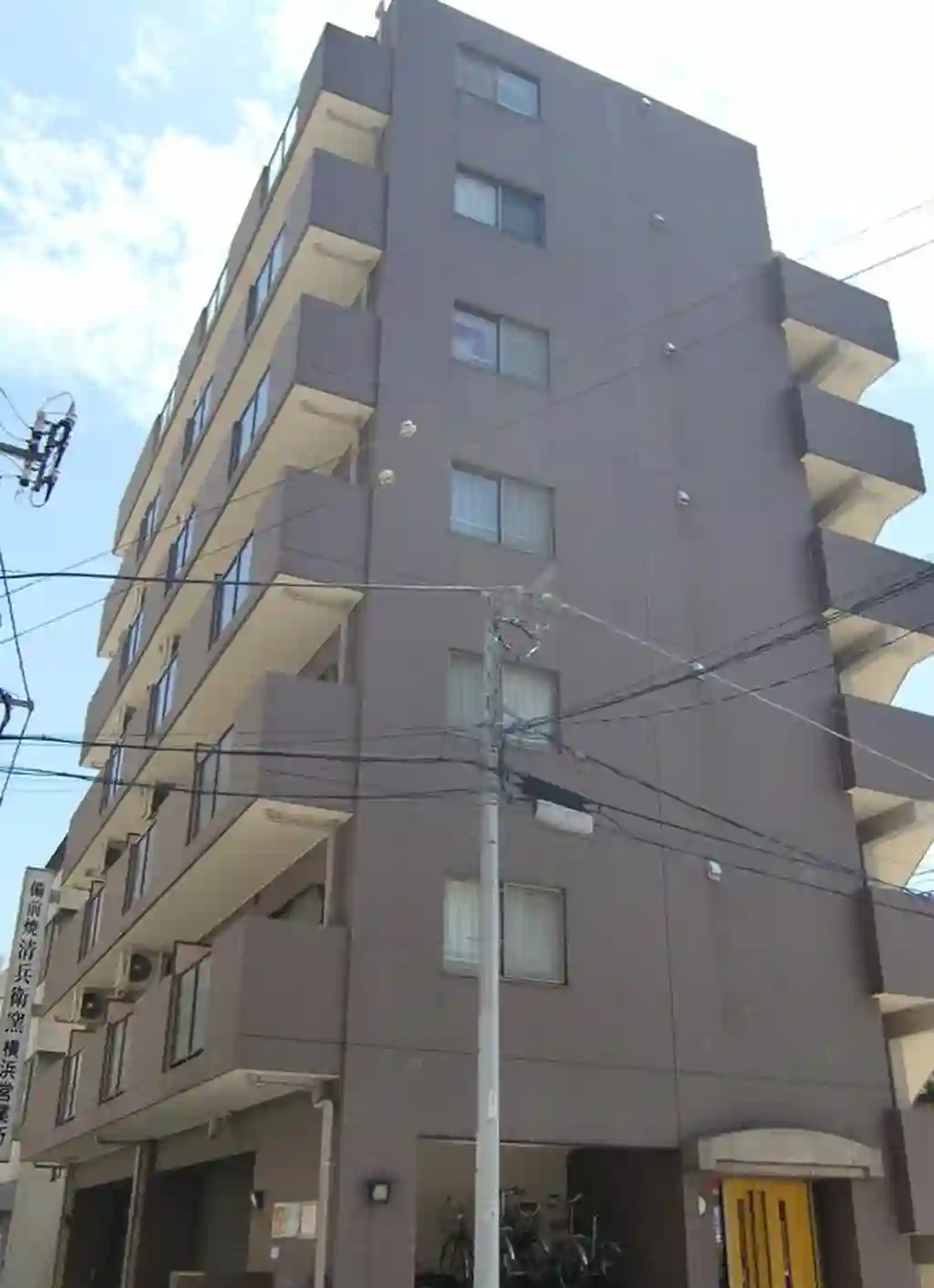 ビューネス横浜 外観