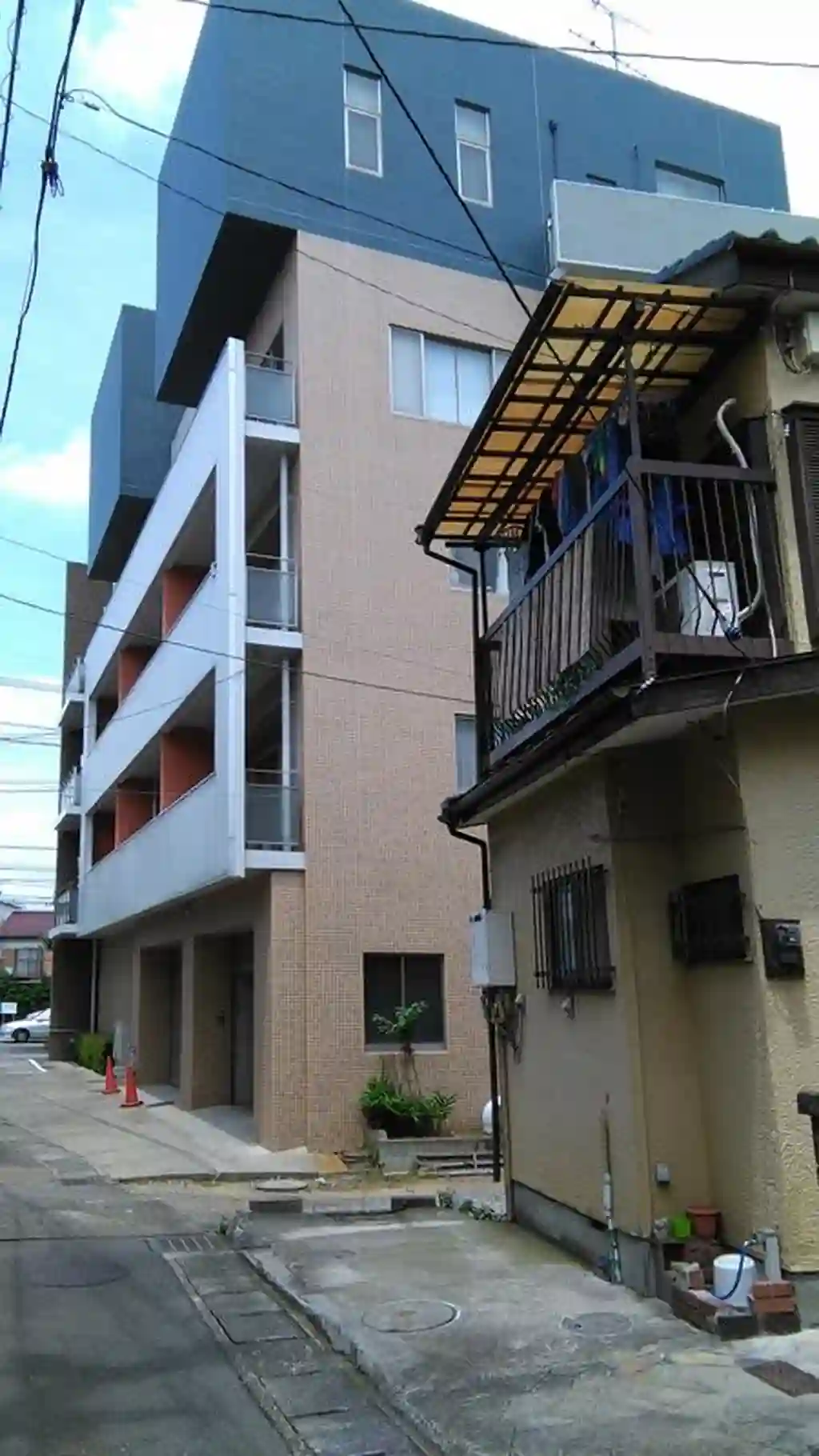 宿河原フラット 外観