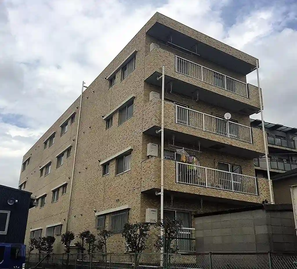 メゾンハイネス 外観