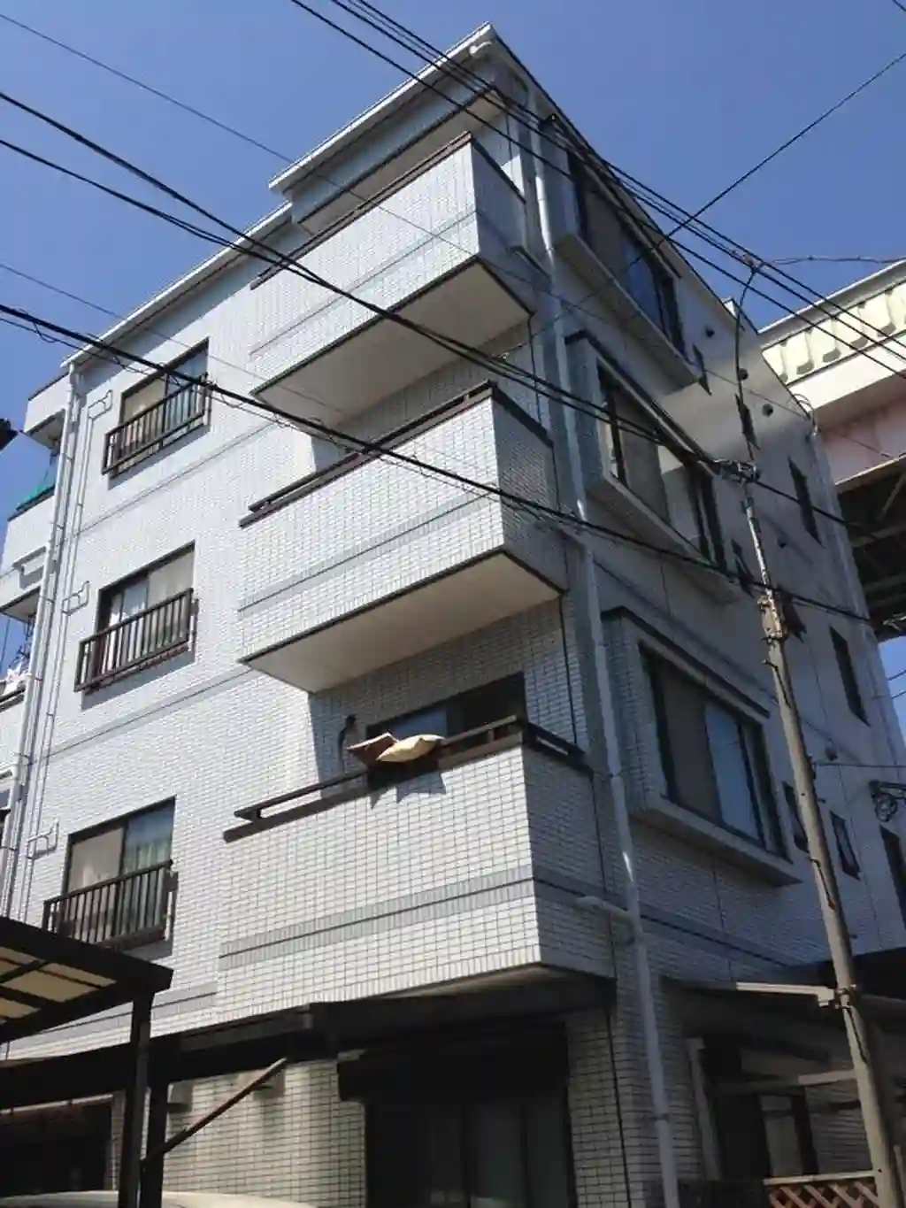 リバーサイド富岡 外観