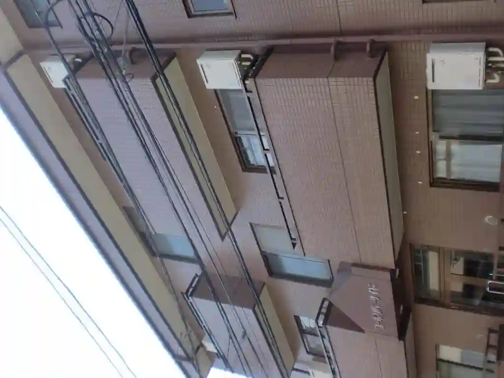 コーポリバーサイド 外観