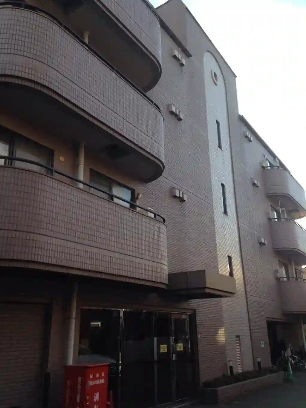 グランプラス五本木 外観