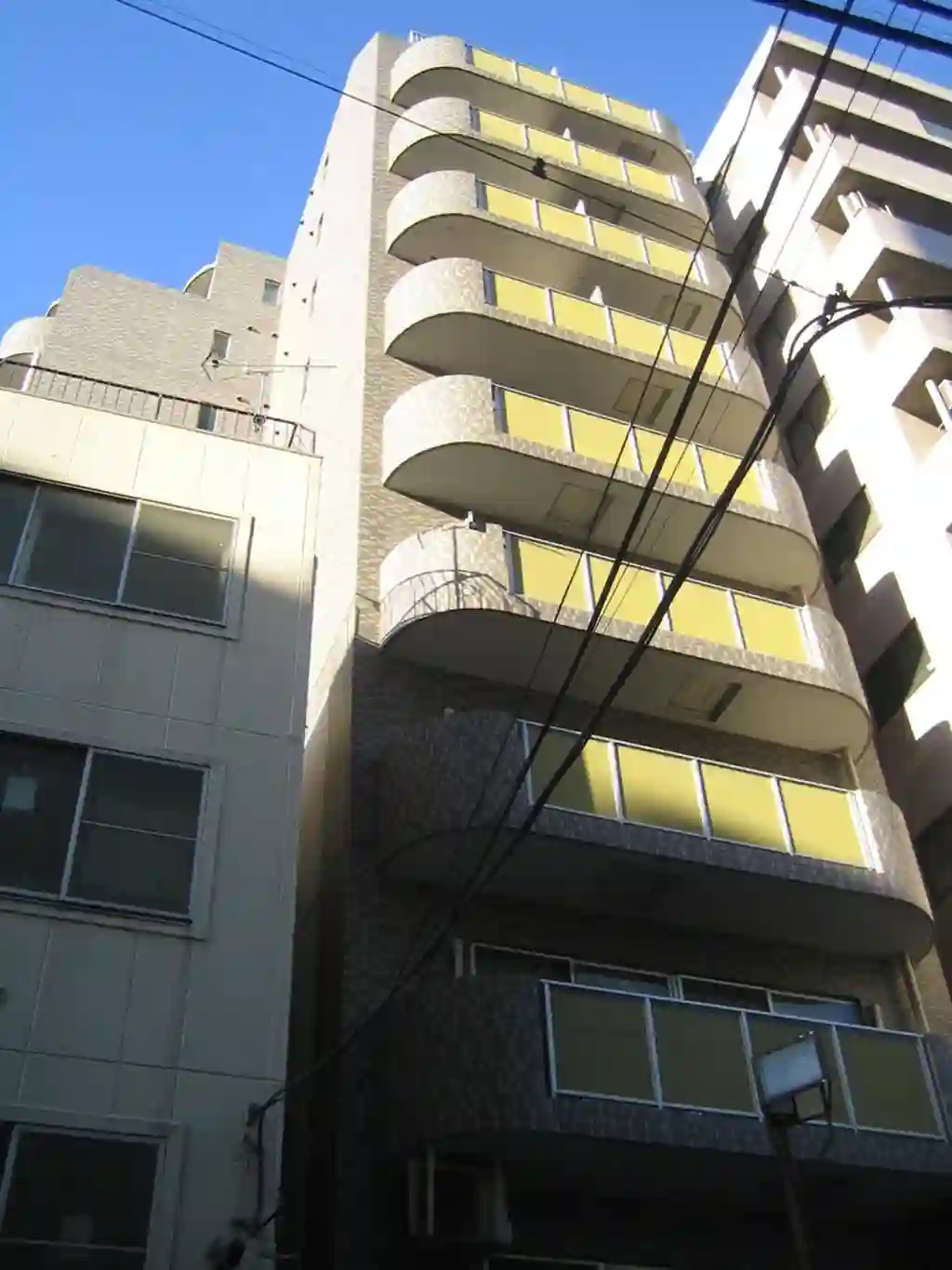 ネオマイム横浜台町 外観