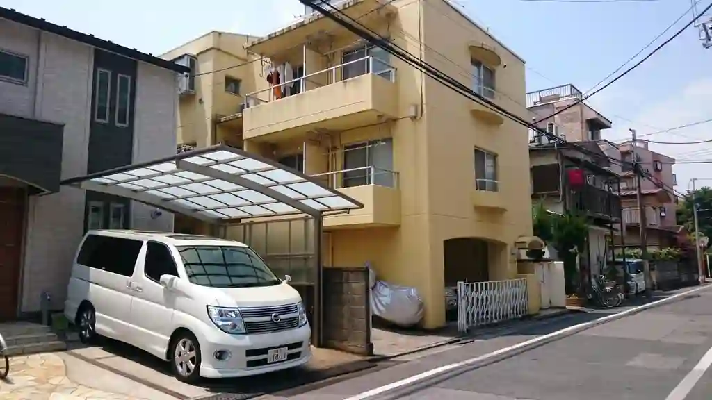 フラット山岸 外観