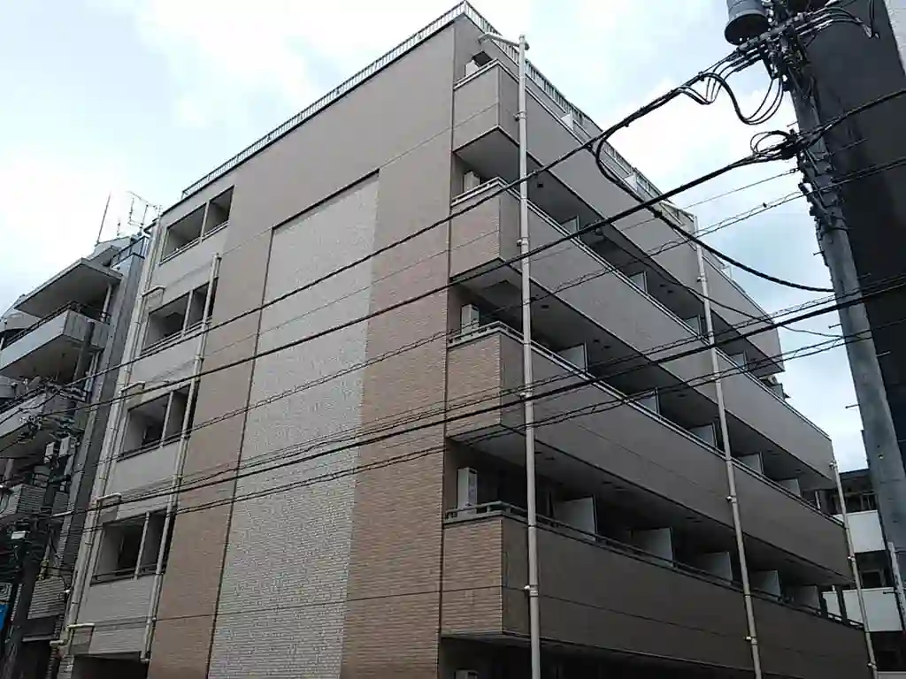 カリスヤマガ 外観