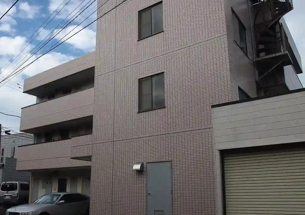 エクセル富岡 外観