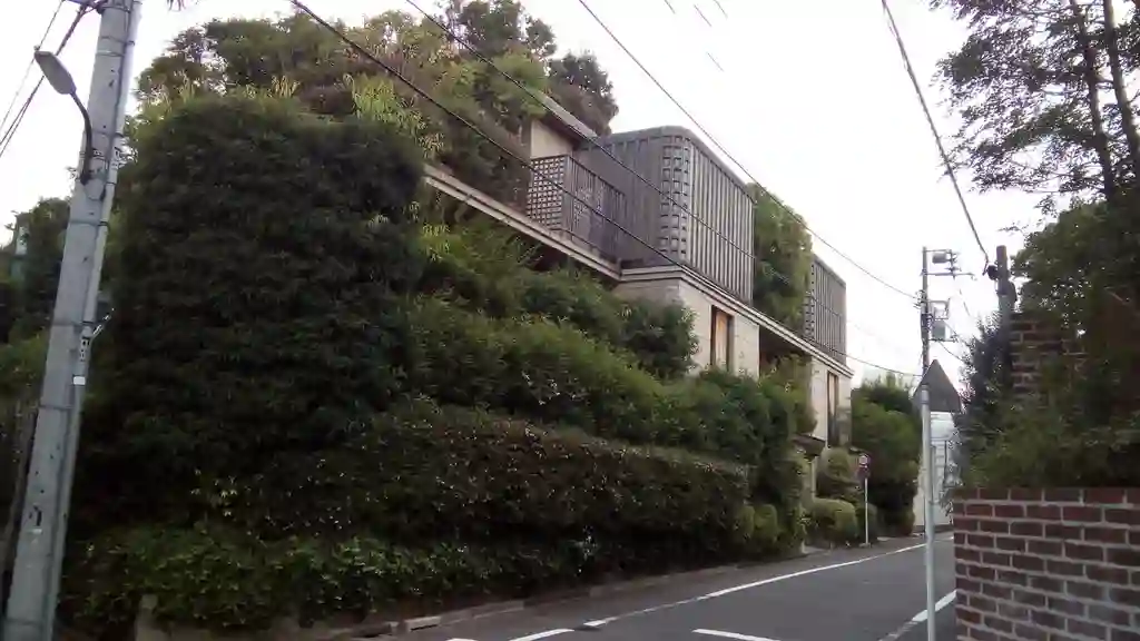 MARALUNGAUEHARA 外観