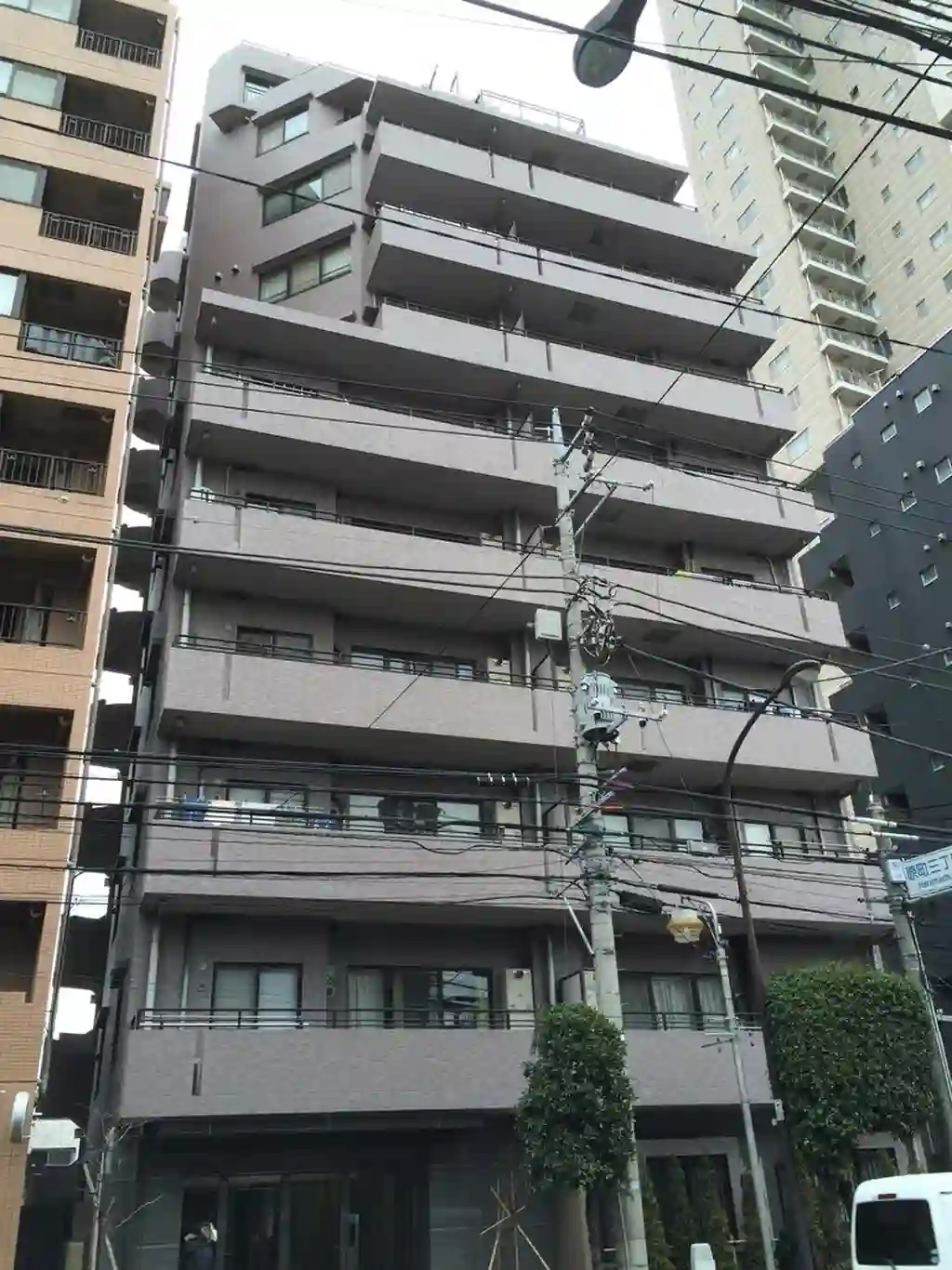 スヴェニール早稲田夏目坂 外観