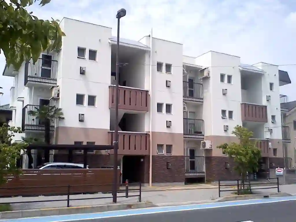 南林間グランドハイツ 外観