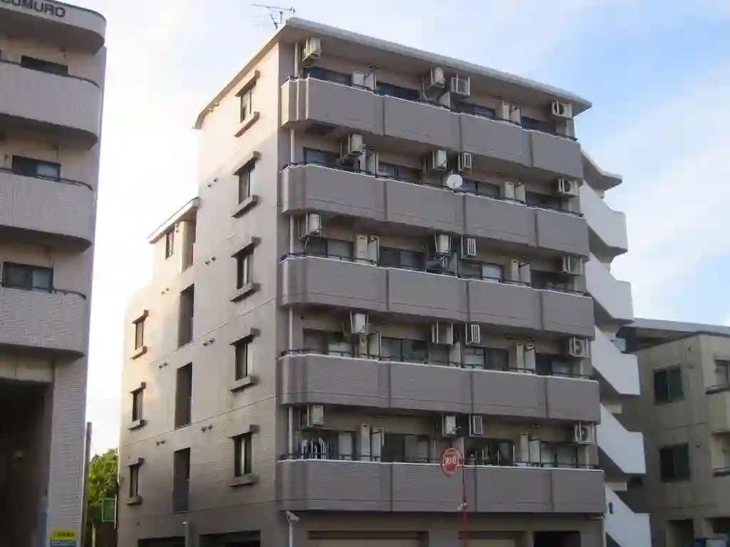 エヴェナール横浜・根岸 外観