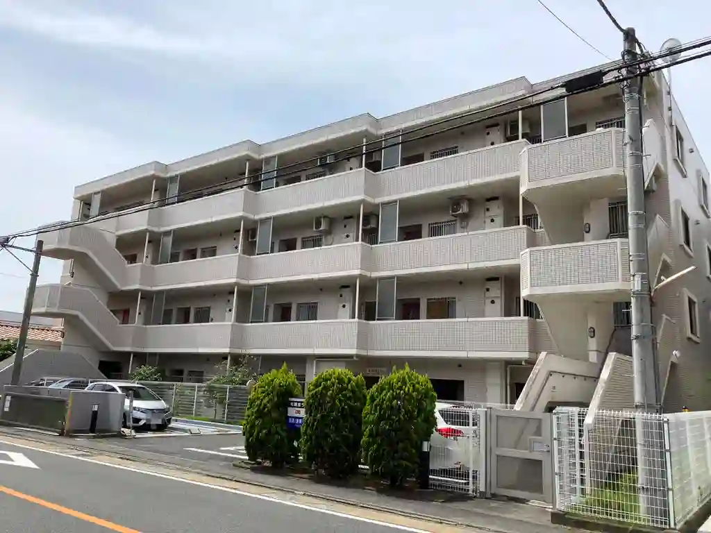 北鎌倉サンマゴ 外観