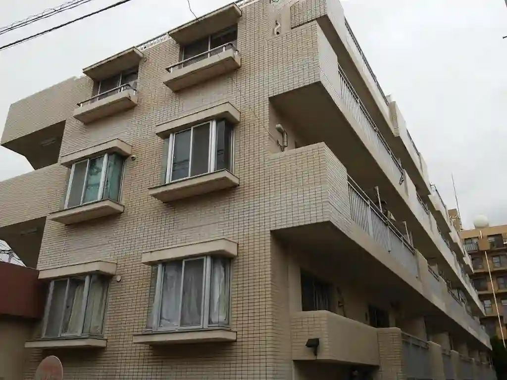 リエスさいたま中央 外観